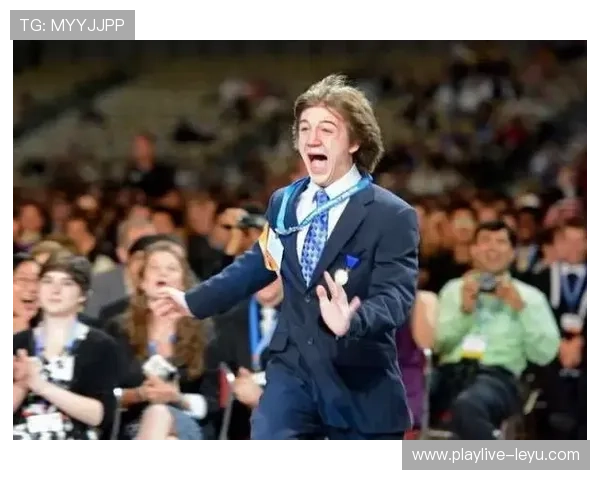 美股波动点燃绿茵生涯？杰克·巴特兰从英特尔股价暴涨10%中读懂的职业启示