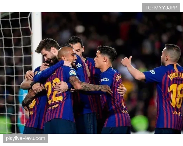 埃德森神勇发挥助曼城领跑积分榜,状态全面回暖 埃德森神勇发挥助曼城领跑积分榜,状态全面回暖