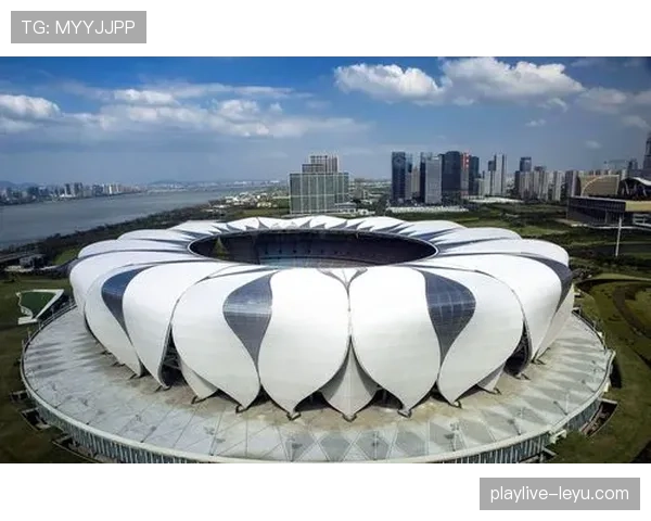 上海海港成功举办世俱杯，尽展足球魅力与城市风采